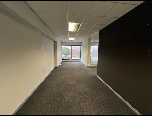 OFFICE PROPERTY TO RENT IN MONTROSE